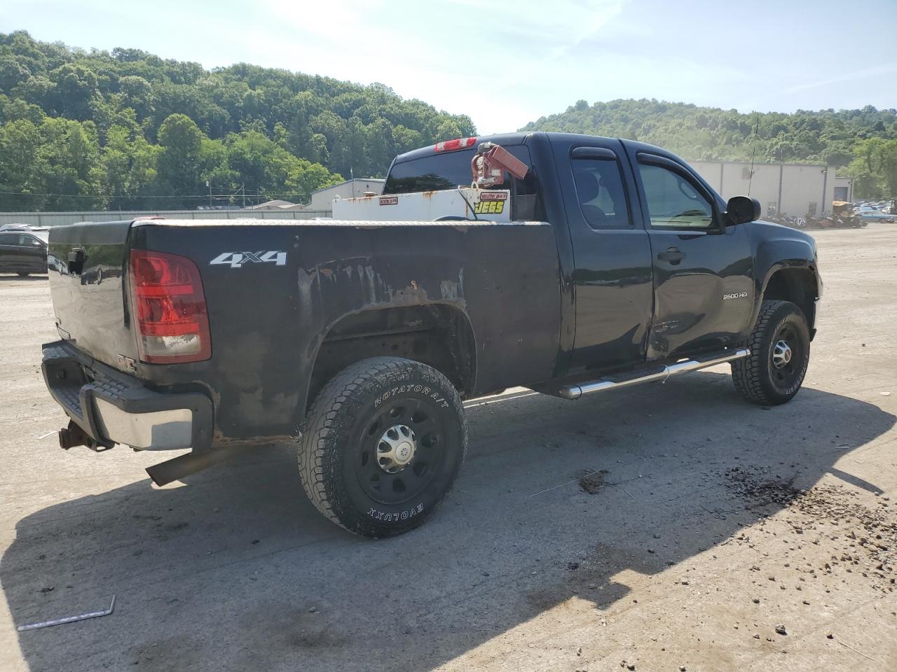 2012 GMC Sierra K2500 Heavy Duty vin: 1GT22ZCG8CZ317217