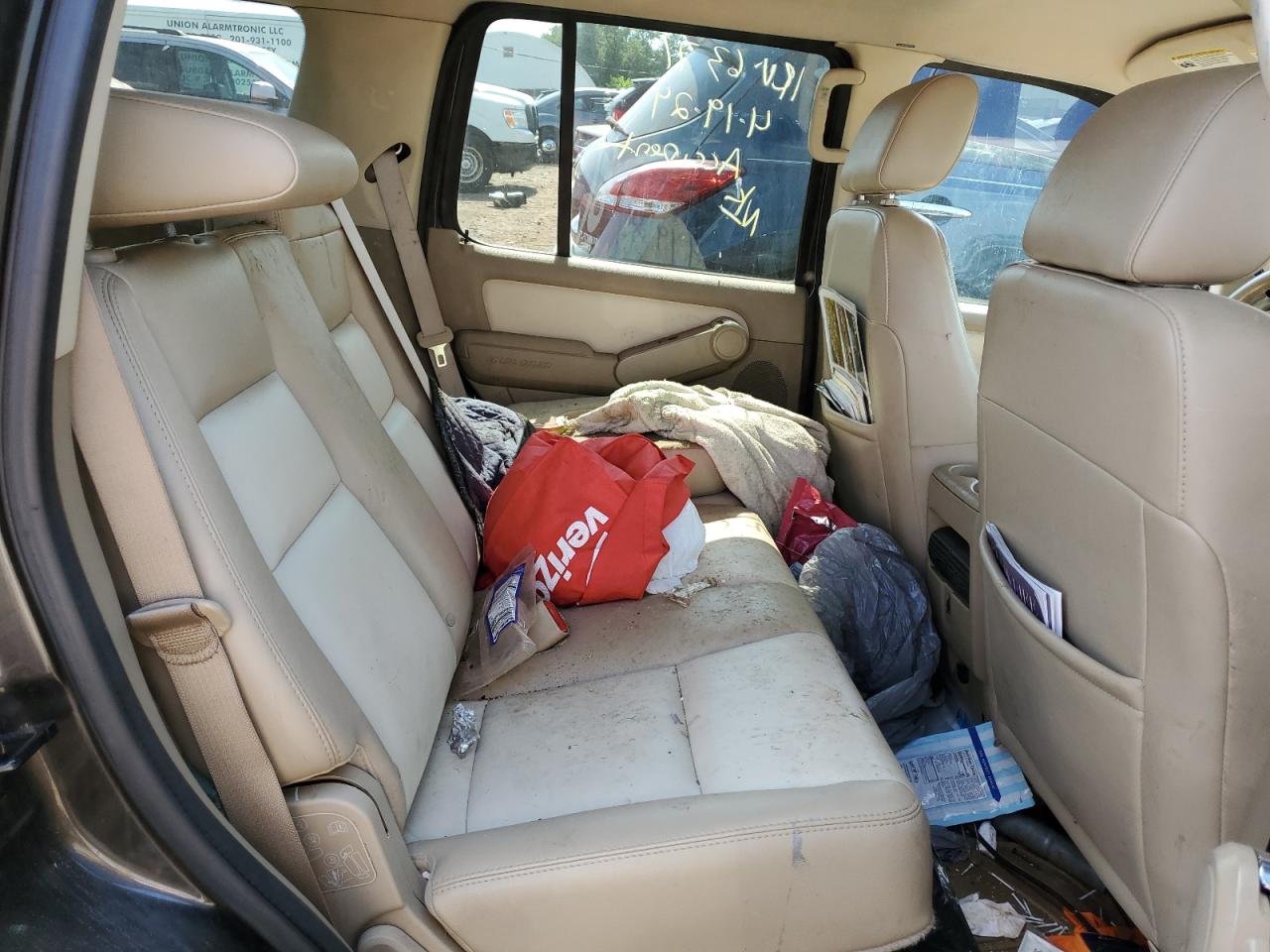 1FMEU74E97UA61919 2007 Ford Explorer Eddie Bauer