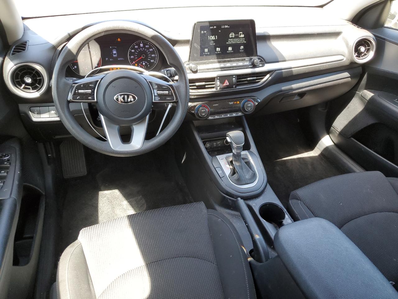 3KPF24AD3KE131592 2019 Kia Forte Fe