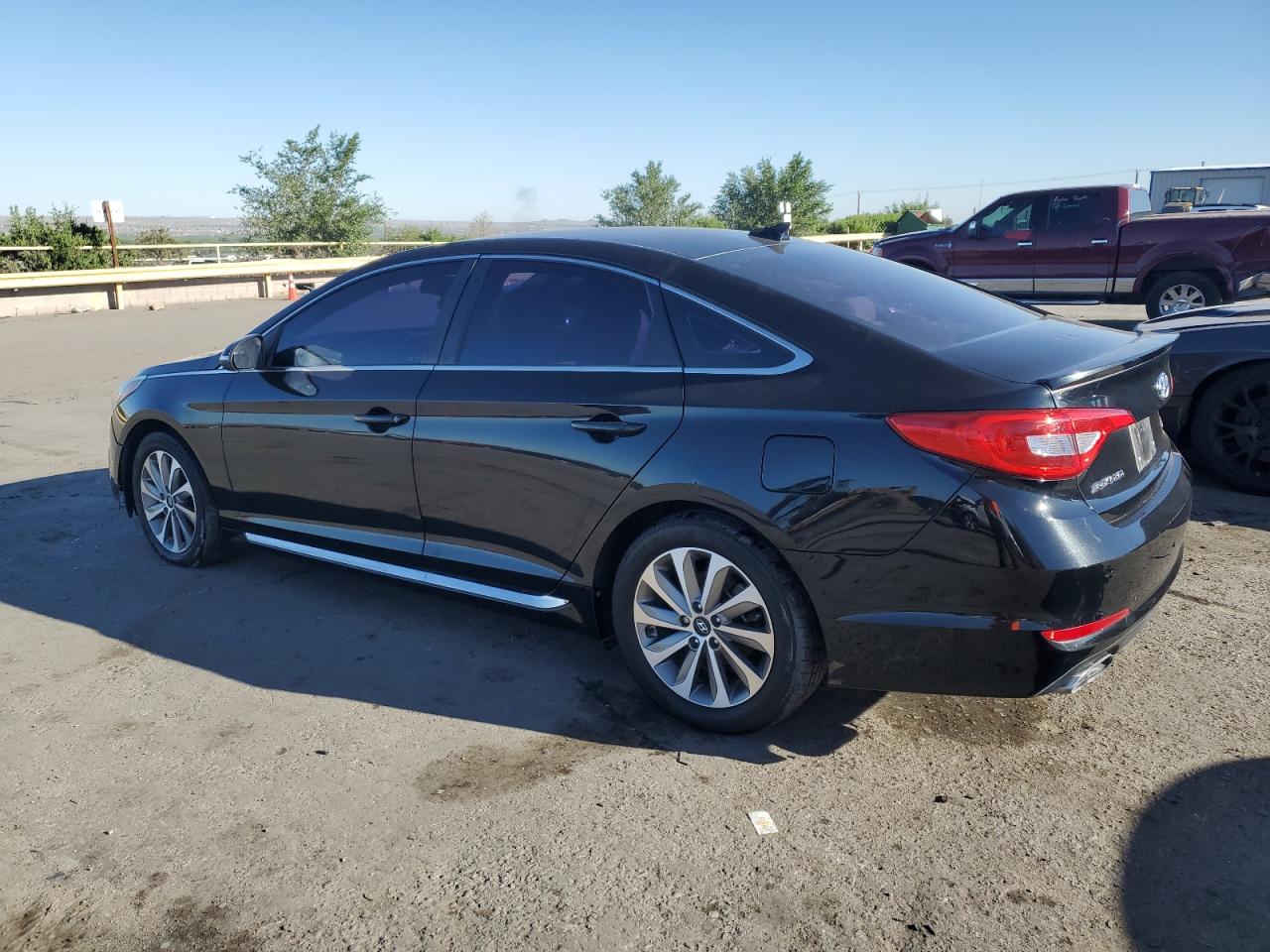 2015 Hyundai Sonata Sport vin: 5NPE34AF2FH032449