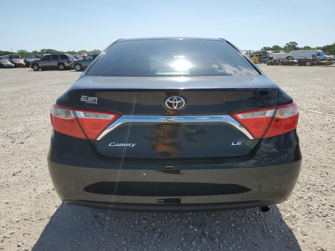 4T4BF1FK3GR581410 2016 Toyota Camry Le