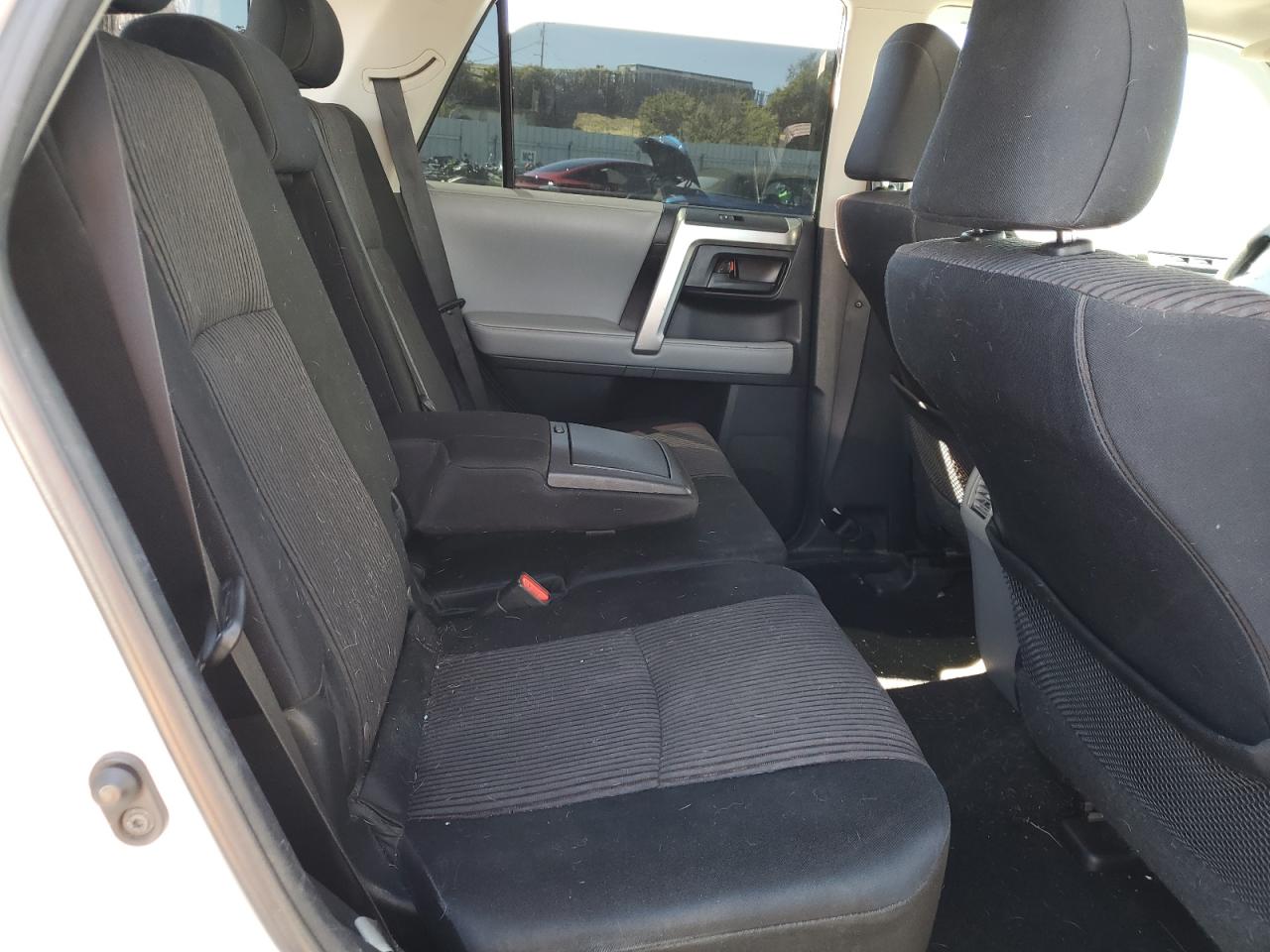 JTEBU5JR4B5057052 2011 Toyota 4Runner Sr5