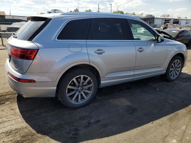 VIN WA1LAAF73KD049476 2019 Audi Q7, Premium Plus no.3