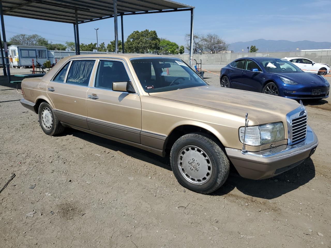 WDBCA35D2JA368083 1988 Mercedes-Benz 420 Sel