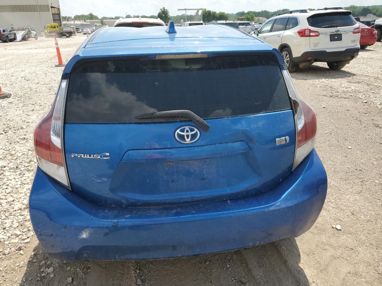 2015 Toyota Prius C vin: JTDKDTB31F1108667