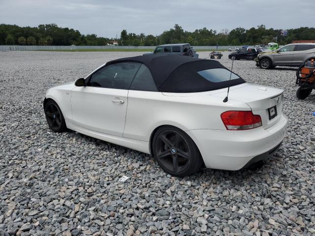 BMW 135 I 2009 white  gas WBAUN93519VK40752 photo #3