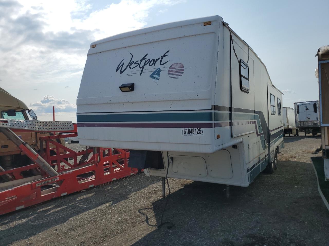 Lot #3199187515 1995 FLEETWOOD WESTPORT