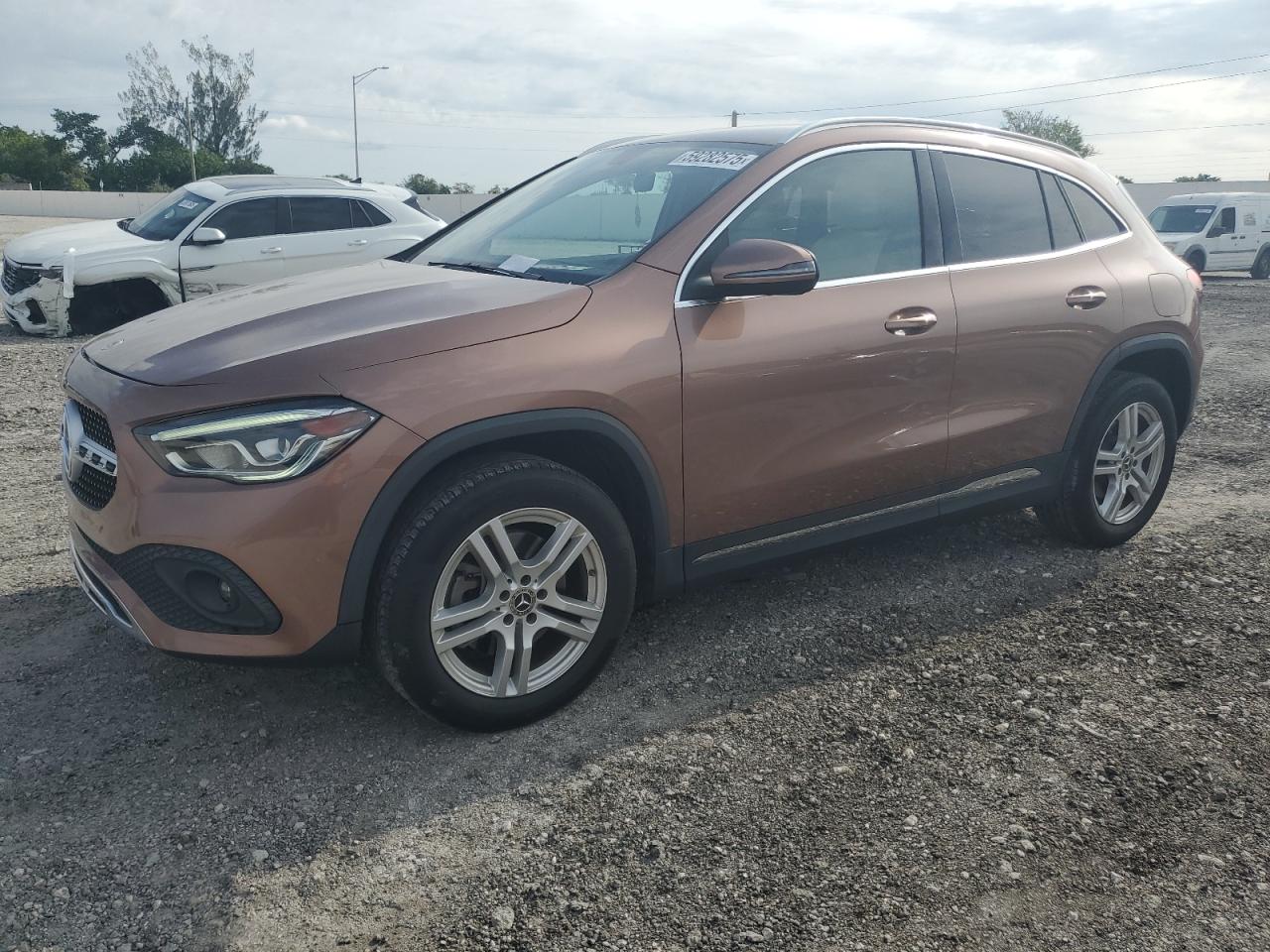MERCEDES-BENZ GLA-CLASS 250
