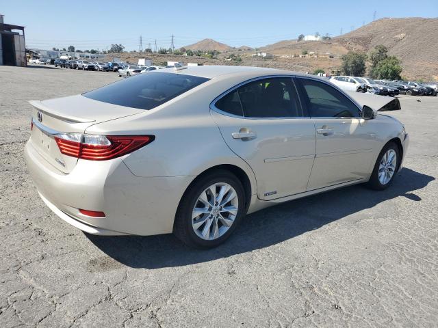 Vin: jthbw1gg5d2038395, lot: 61630085, lexus es300 300h 20133