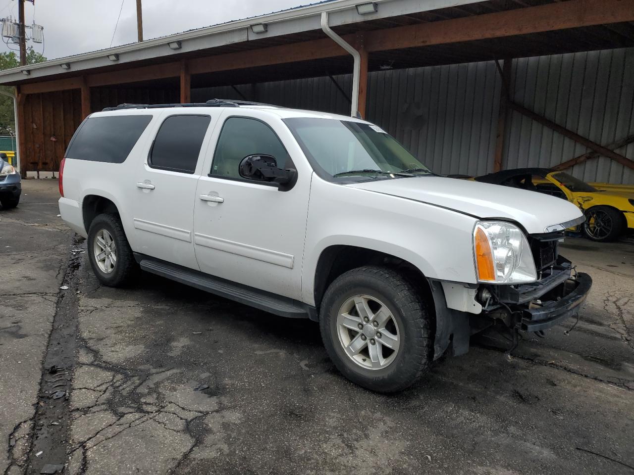 GMC YUKON K1500 SLE