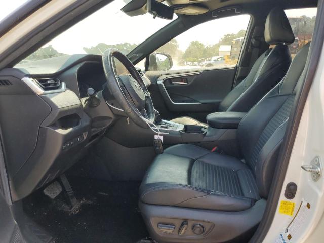 2020 TOYOTA RAV4 XSE JTMEWRFV6LJ041758