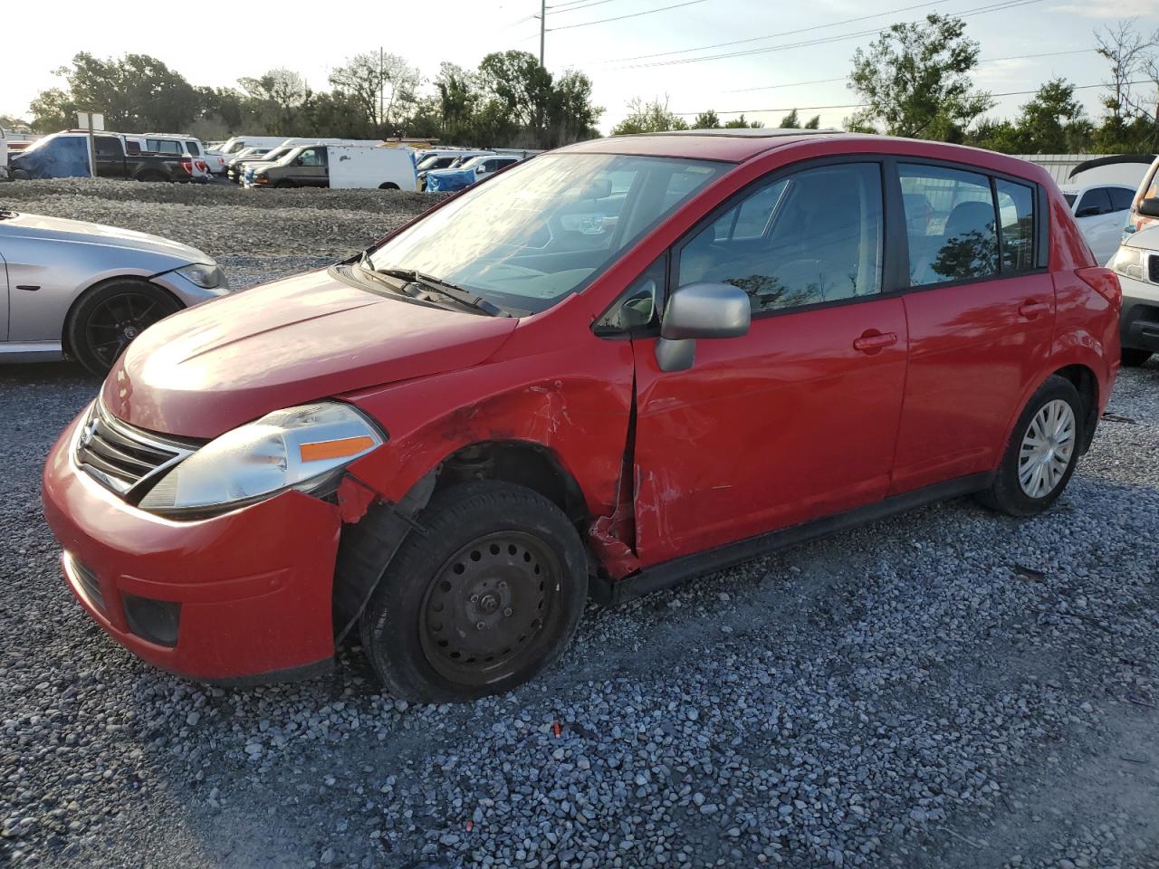 NISSAN VERSA S