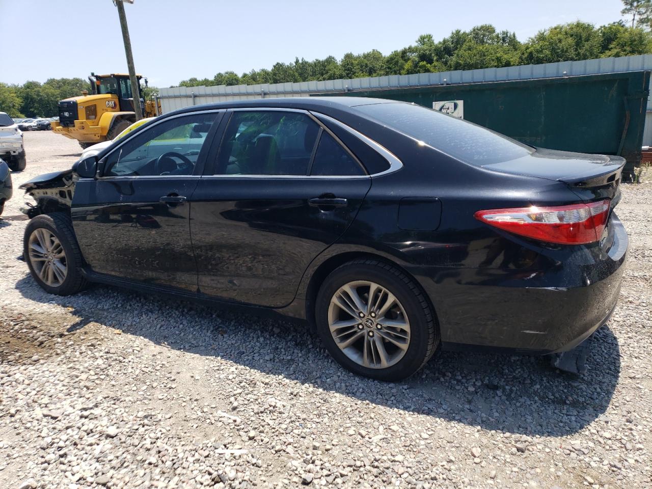 Toyota Camry le 2015
