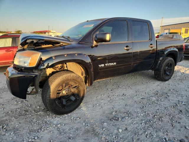 NISSAN TITAN S
