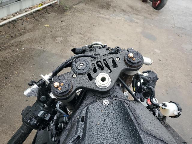 2025 YAMAHA YZF1000 JYARNA7EXSA000614