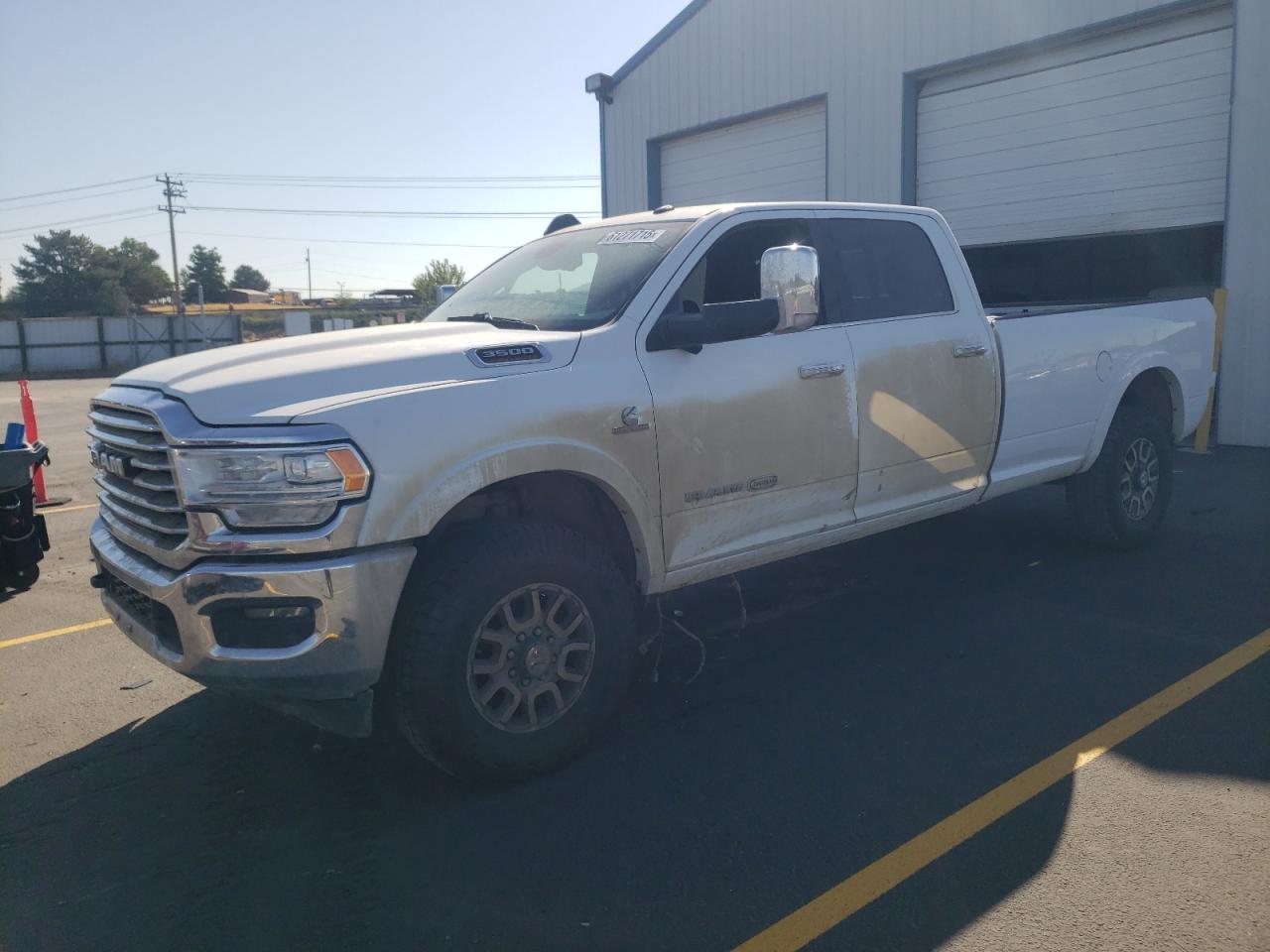 RAM 3500 LONGHORN