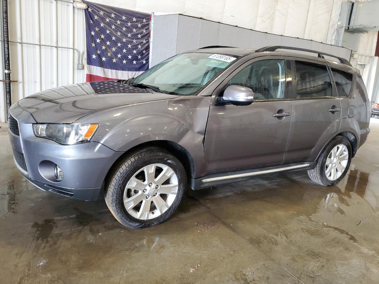 MITSUBISHI OUTLANDER SE