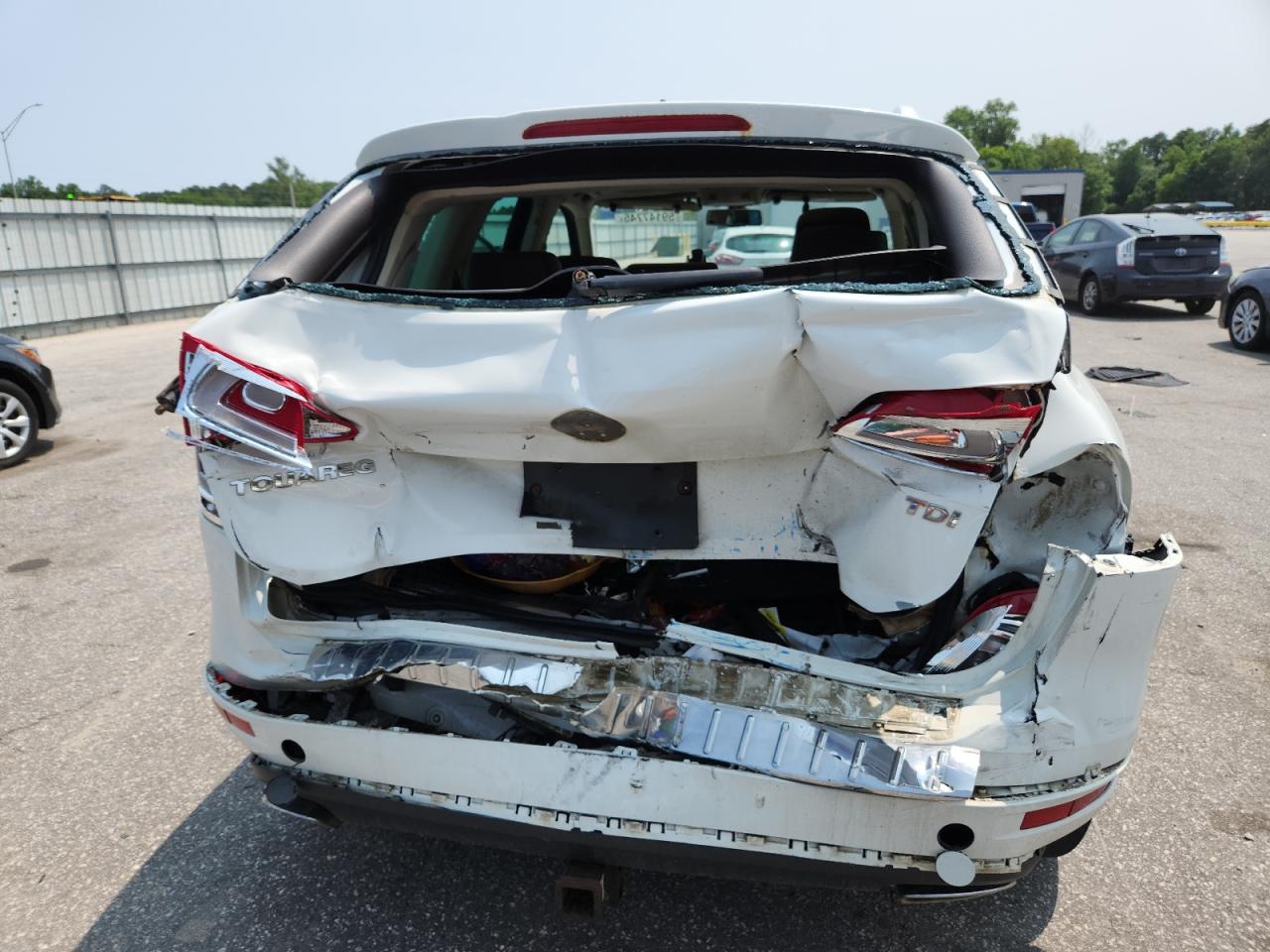 Volkswagen Touareg v6 2014