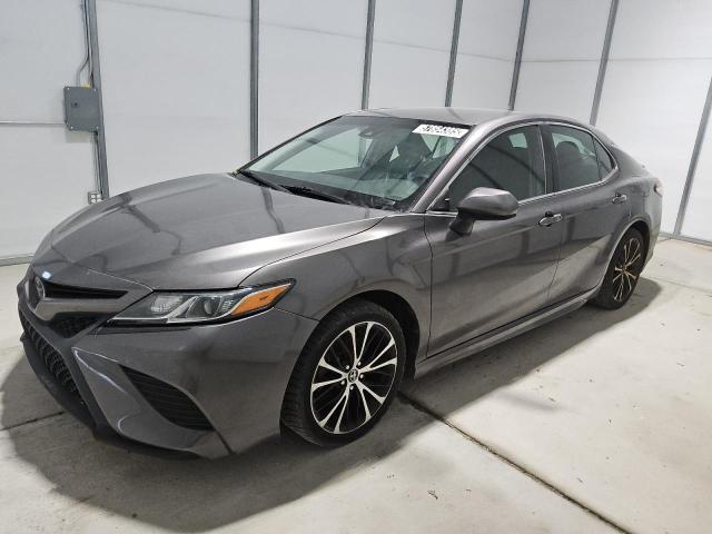Vin: 4t1g11ak6lu945450, lot: 57854385, toyota camry se 2020 img_1