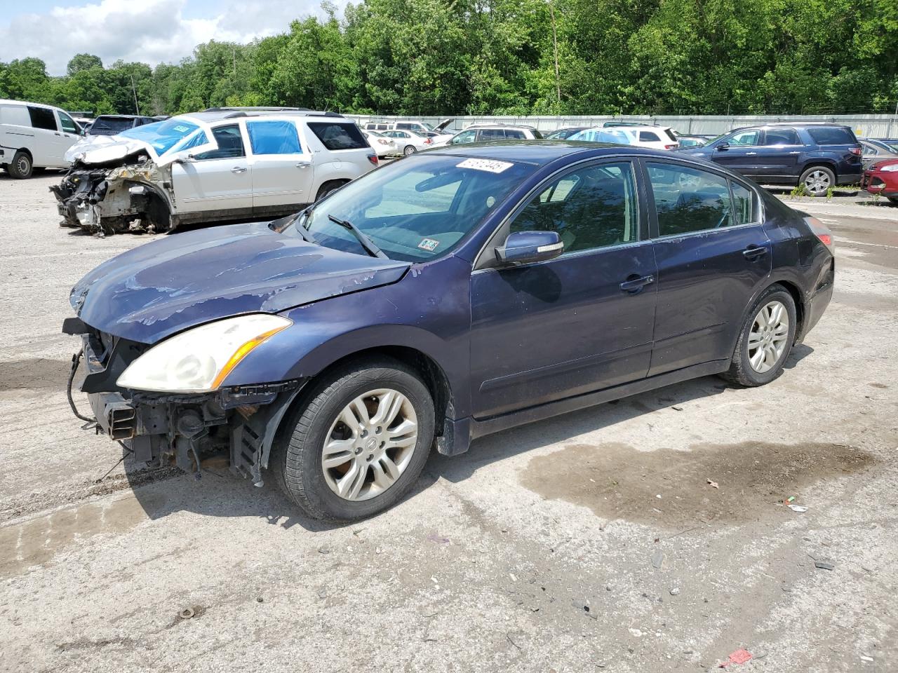 NISSAN ALTIMA BASE
