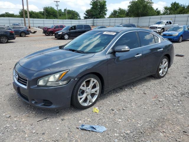 NISSAN MAXIMA S