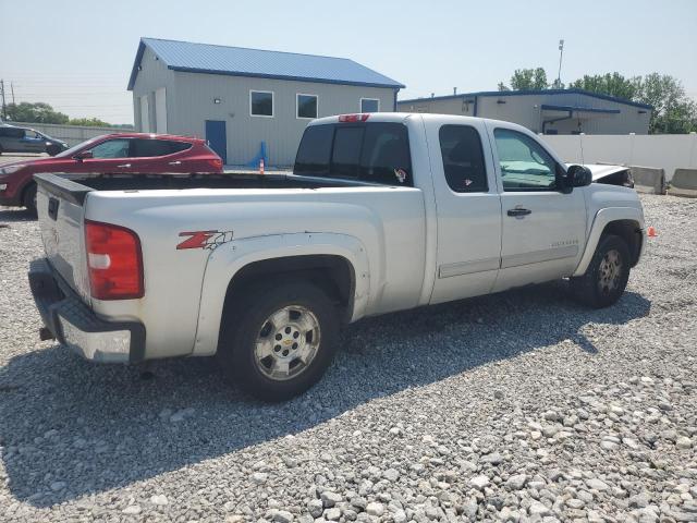 2011 CHEVROLET SILVERADO K1500 LT - 1GCRKSE38BZ335800