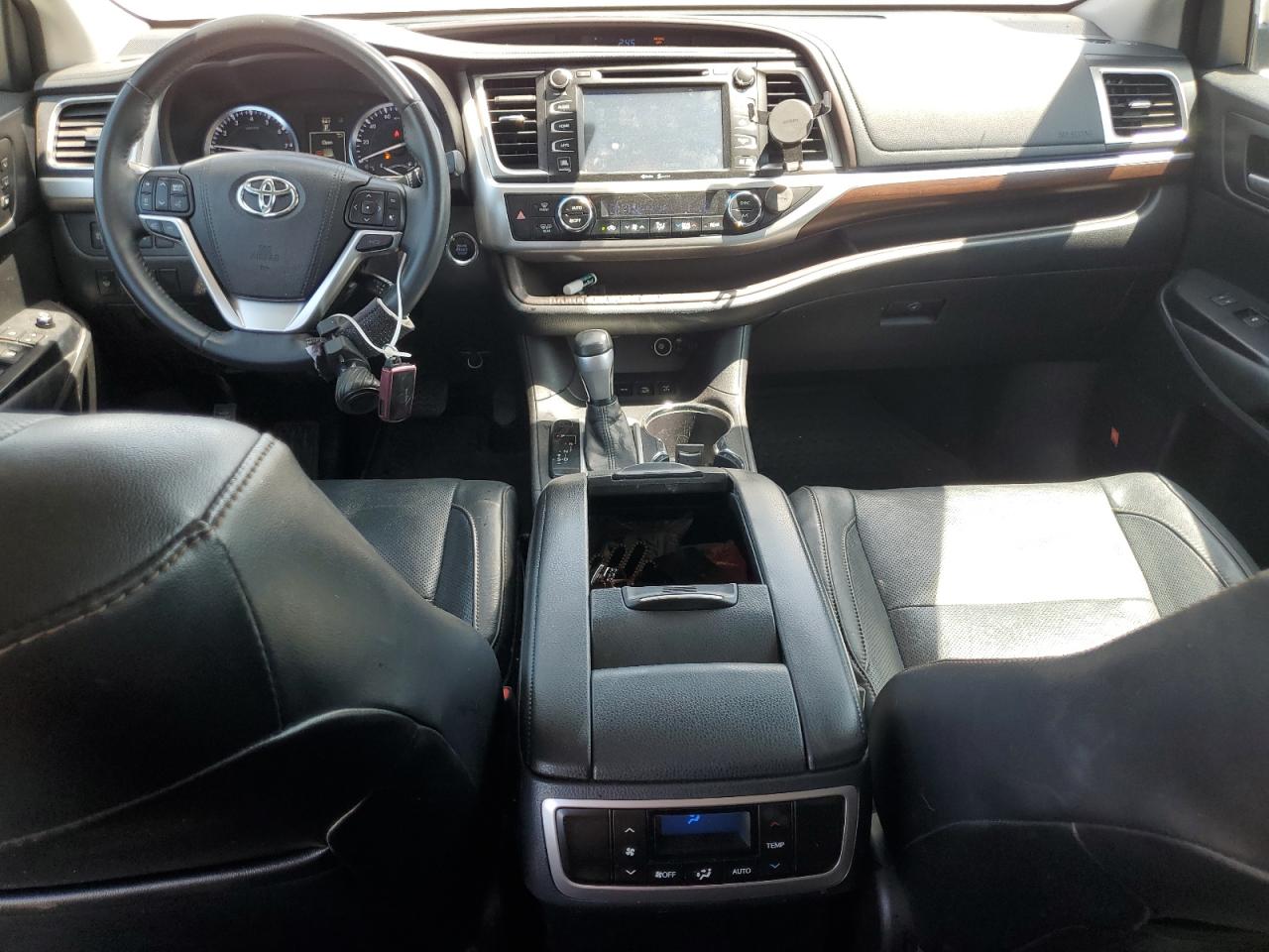 Toyota Highlander 2015