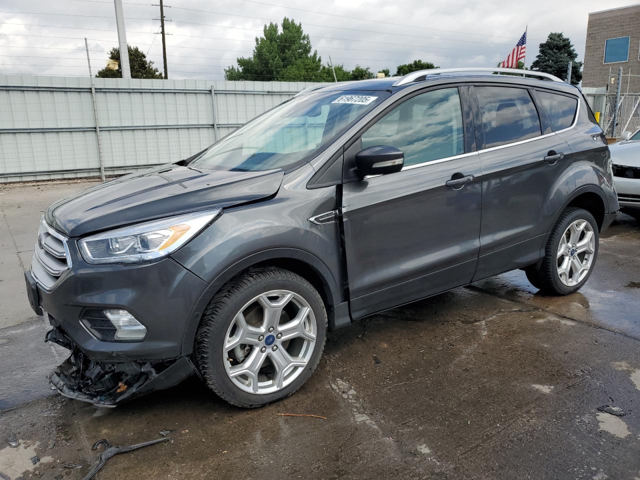 FORD ESCAPE TITANIUM