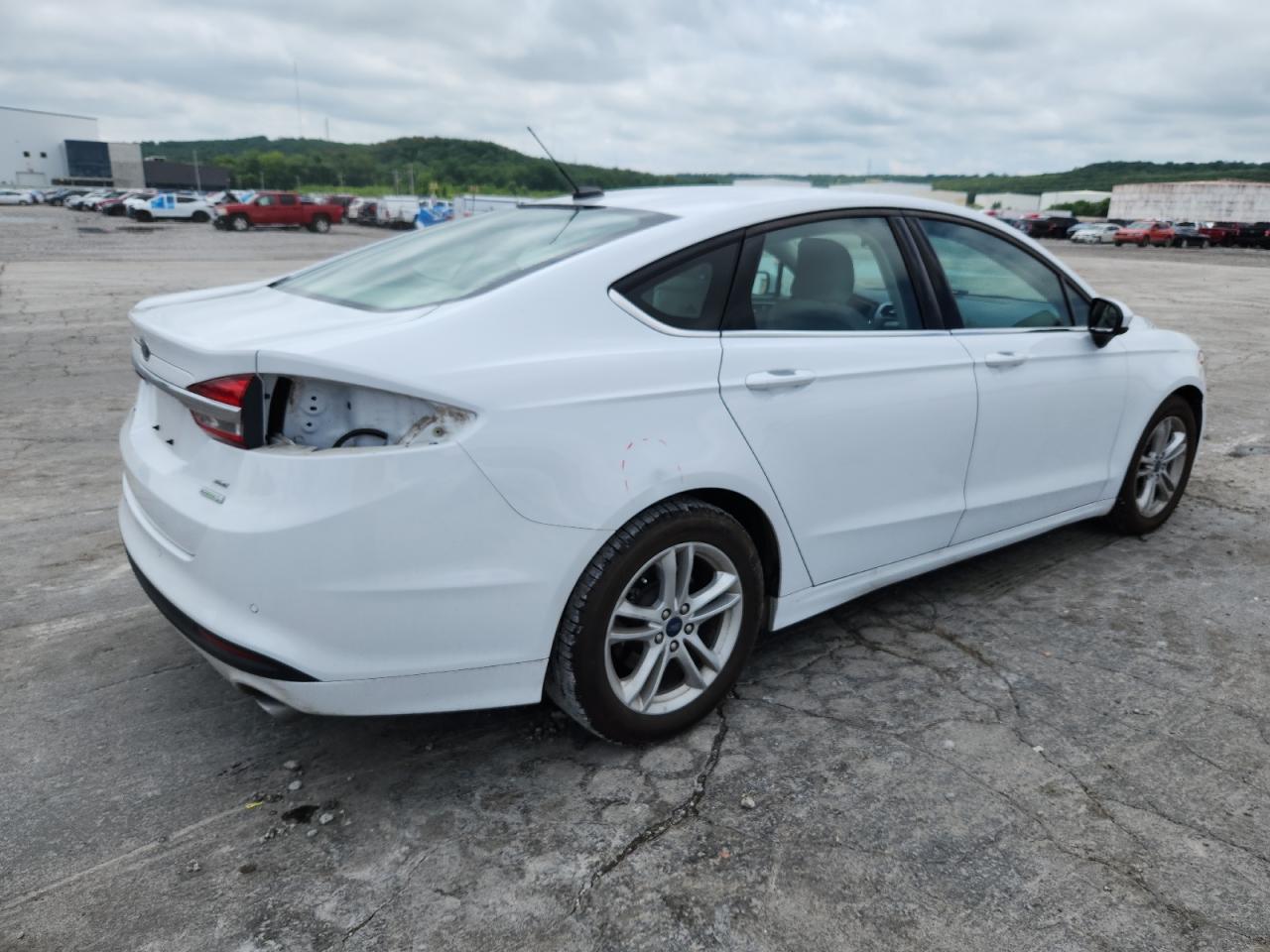 FORD FUSION SE