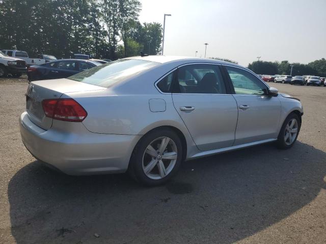 Vin: 1vwbh7a32cc093624, lot: 61595655, volkswagen passat se 20123
