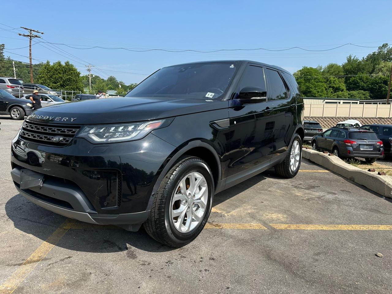 LAND ROVER DISCOVERY SE