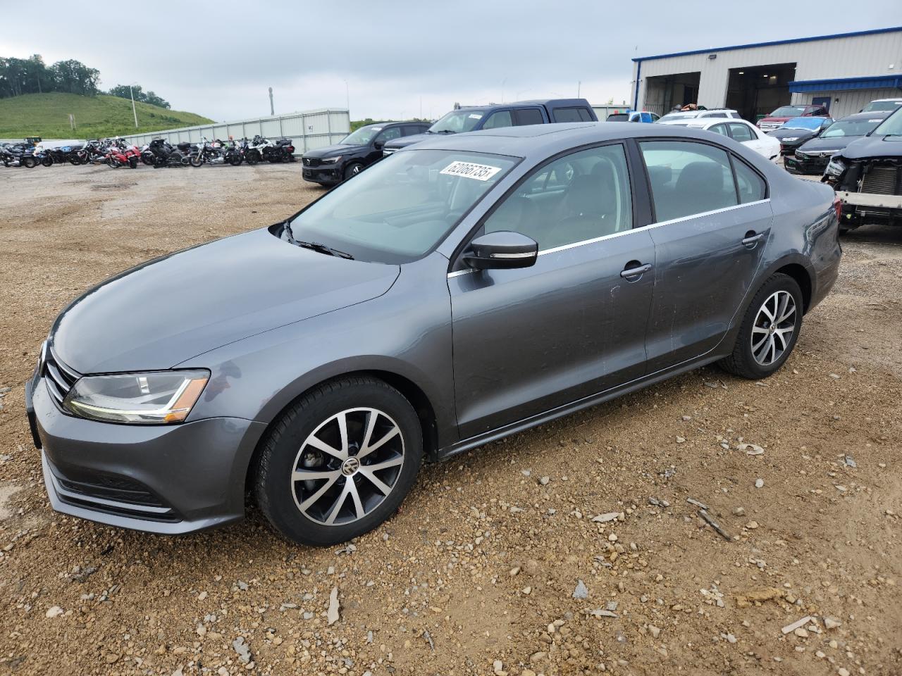 VOLKSWAGEN JETTA SE