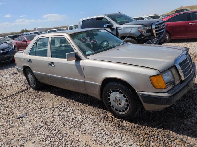 Vin: wdbea30d3mb324074, lot: 61257145, mercedes-benz 300-class e 19914
