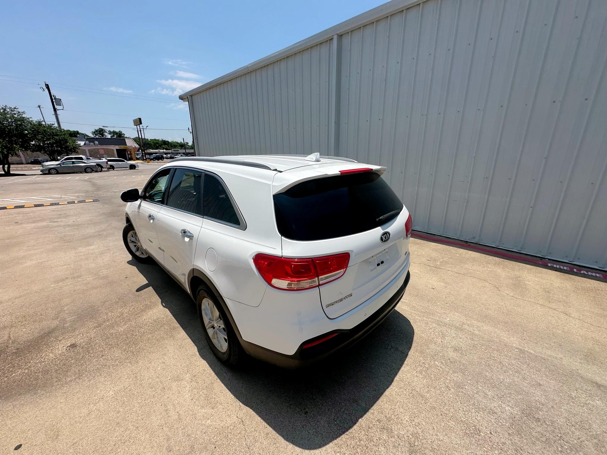 Vin: 5xypg4a30gg157218, lot: 59572395, kia sorento lx 20163