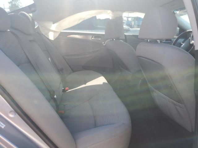 2015 HYUNDAI SONATA HYB KMHEC4A40FA129814