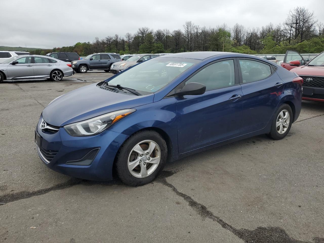 HYUNDAI ELANTRA SE