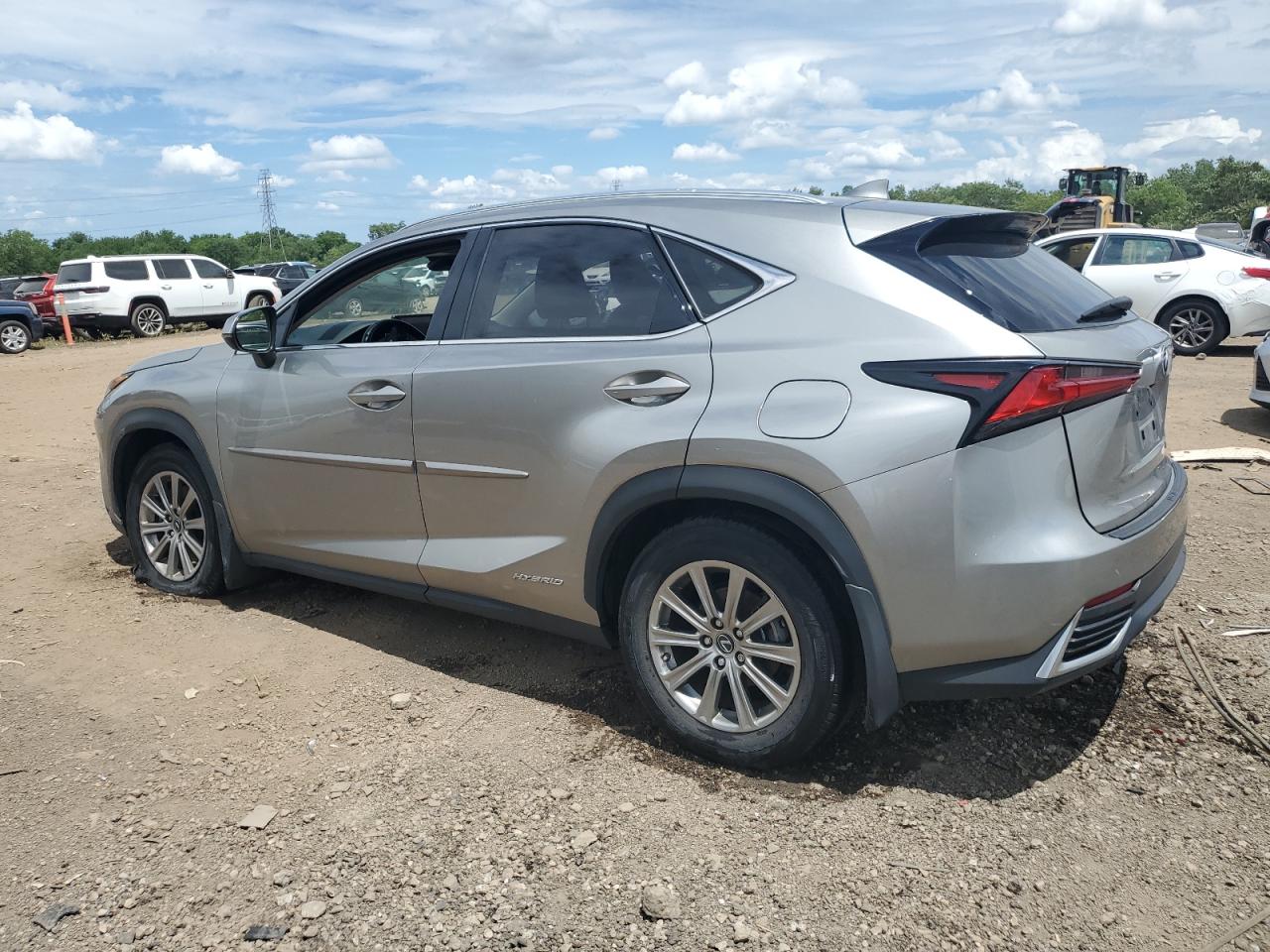 LEXUS NX 300H BASE