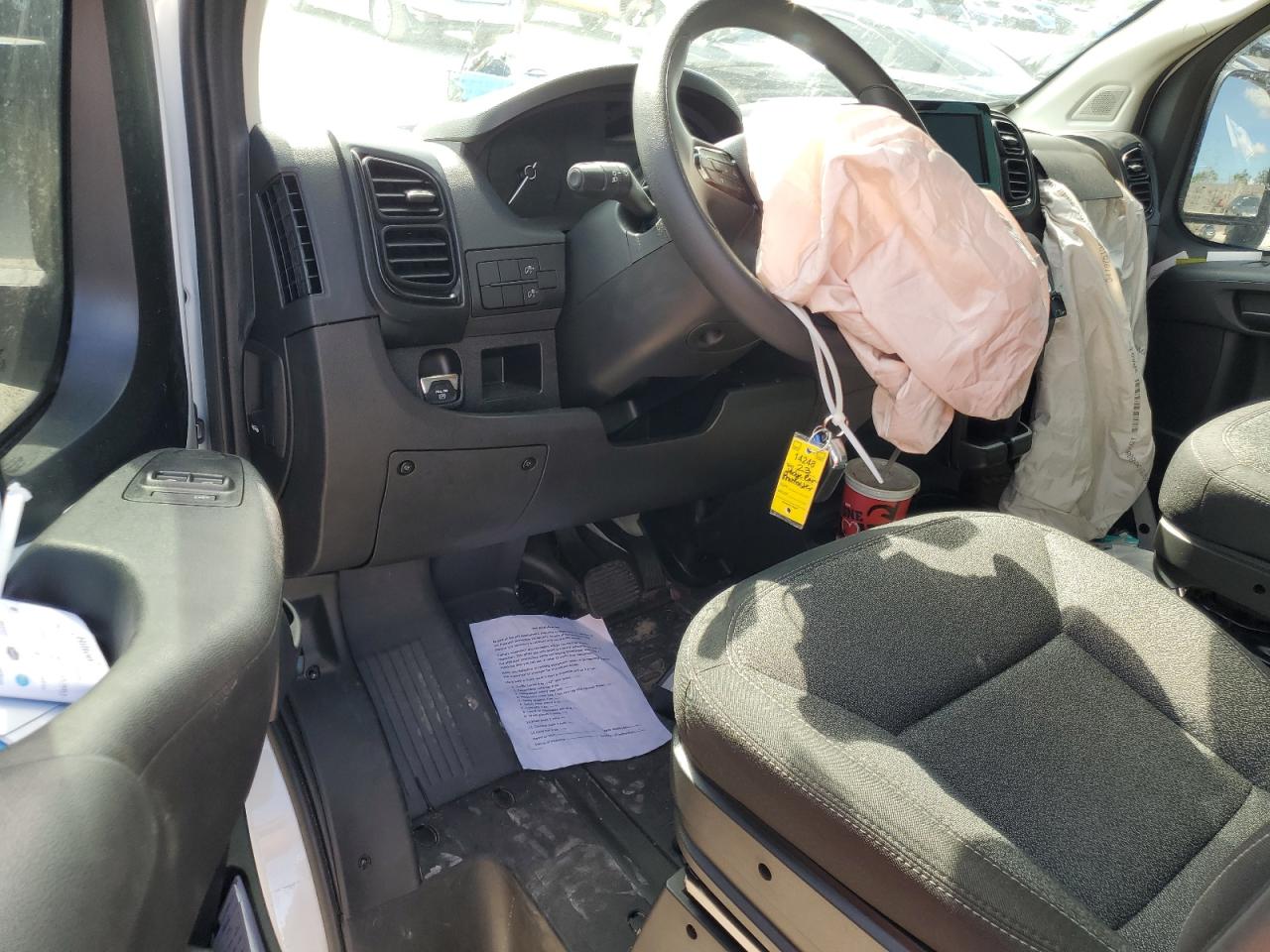 RAM PROMASTER 1500 HIGH