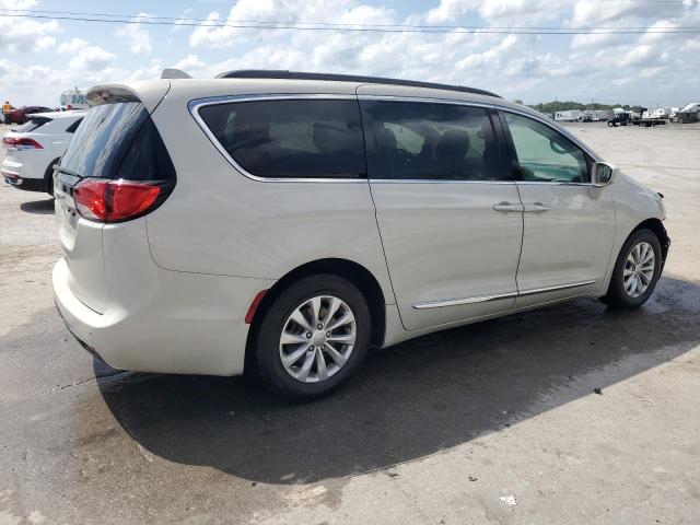 Vin: 2c4rc1bg5hr745522, lot: 61592045, chrysler pacifica touring l 20173