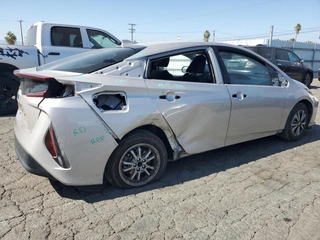 Vin: jtdkarfp5j3099512, lot: 62424845, toyota prius 20183