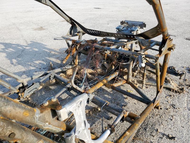 2023 CAN-AM MAVERICK X 3JBVAAV45PE000312