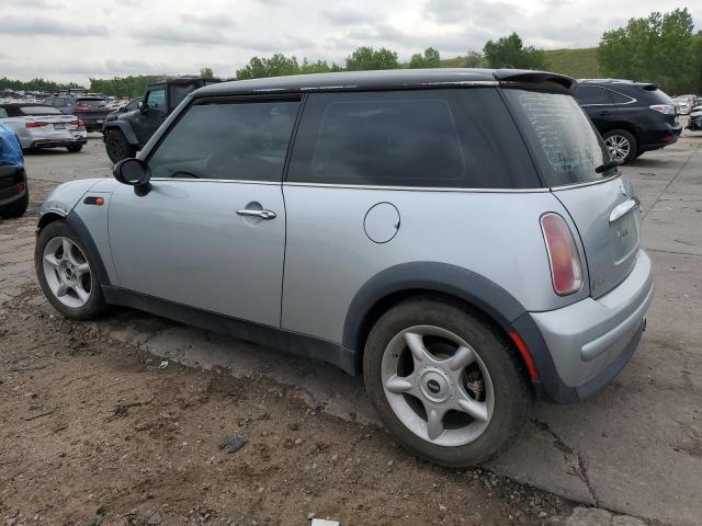 MINI COOPER 2004 gray hatchbac gas WMWRC33424TJ54032 photo #3