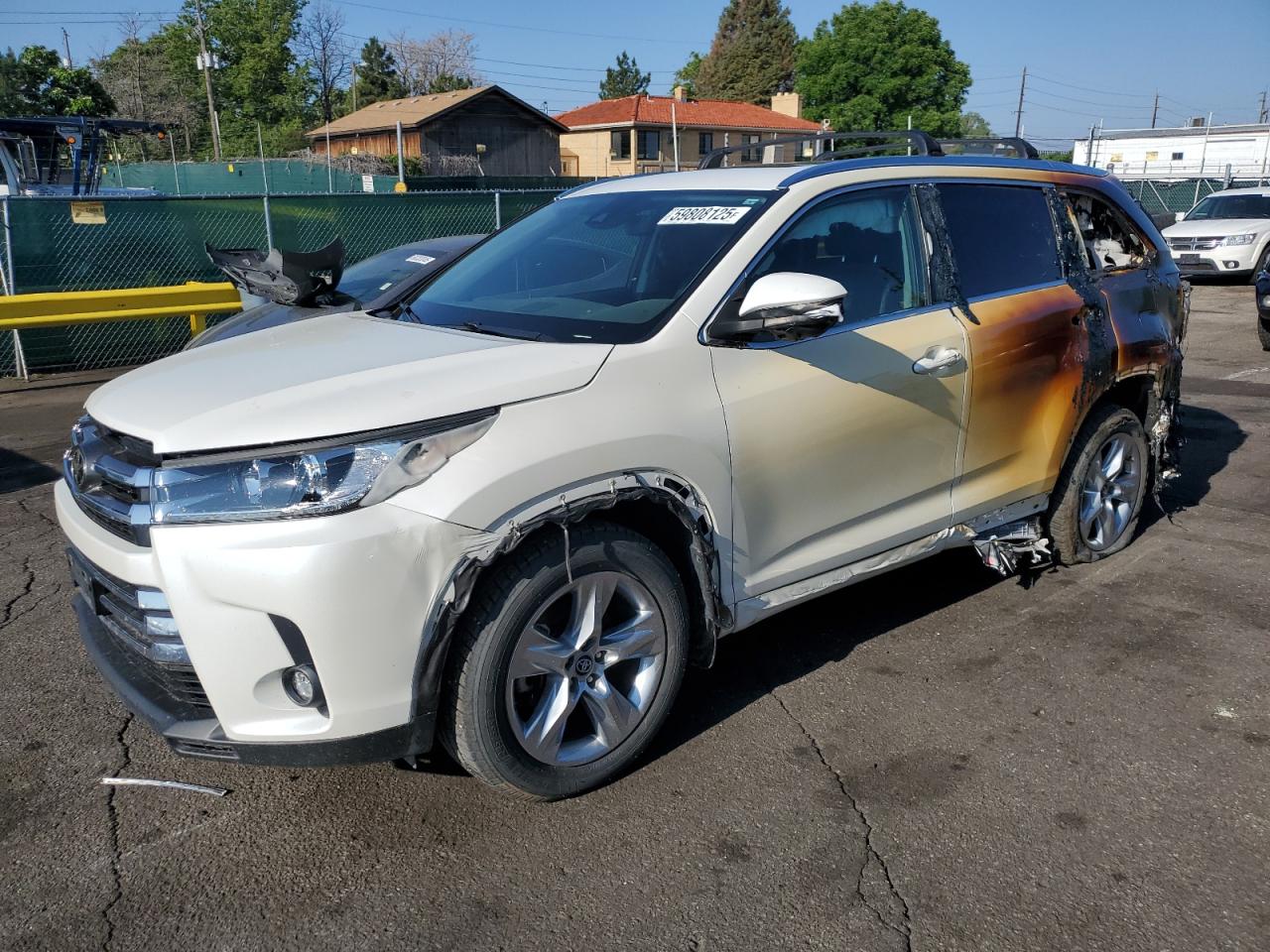 TOYOTA HIGHLANDER LIMITED