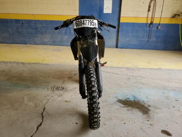 YAMAHA YZ450 F 2021 two tone  gas JYACJ26C6MA007098 photo #3
