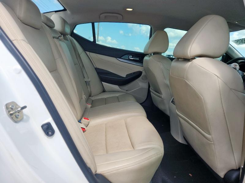 2016 NISSAN MAXIMA 3.5 - 1N4AA6AP0GC429198