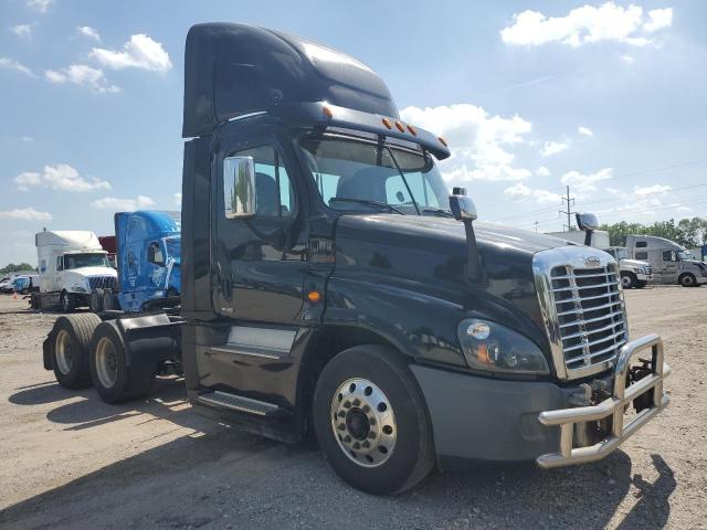 Global Auto Auctions: 2017 FREIGHTLINER CASCADIA 1