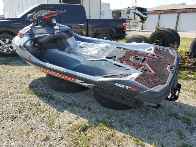 SEADOO RXT-X 300 2018 silver   YDV10111B818 photo #4