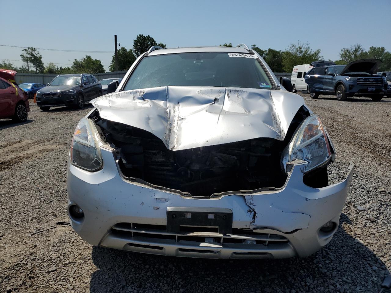 Nissan Rogue s 2011