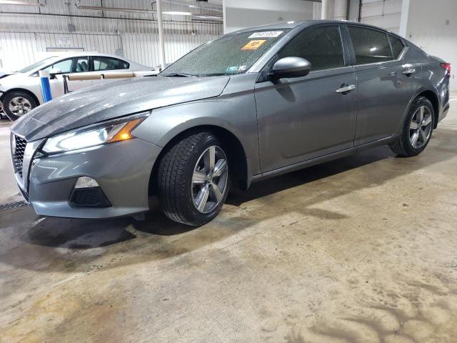 NISSAN ALTIMA SV