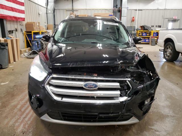 2017 FORD ESCAPE TIT 1FMCU9J98HUC03768